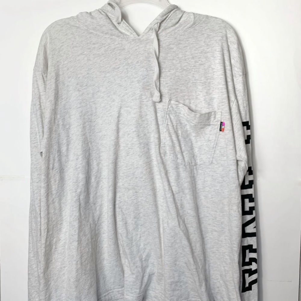 PINK Victoria’s Secret lightweight grey pullover